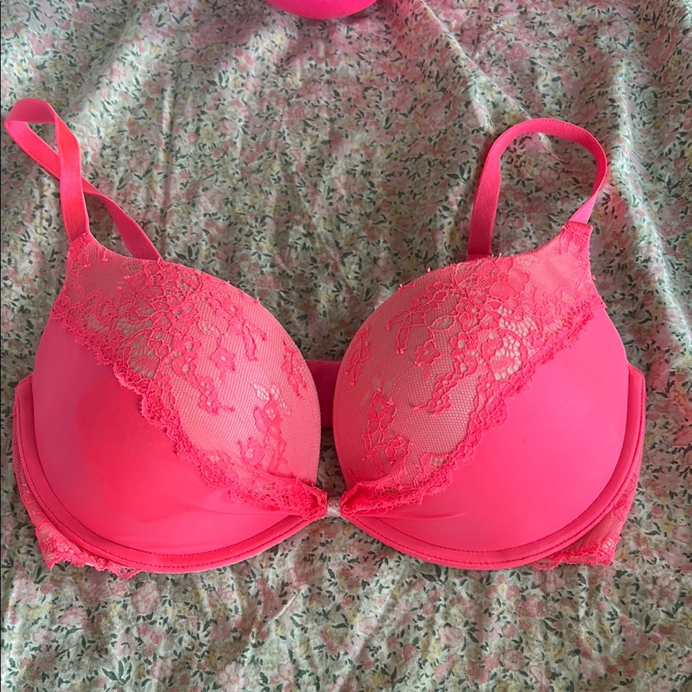 Victoria's Secret Neon Pink Lace Push-Up Bra